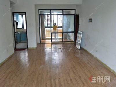 民族大道-青秀区东盟商务昊然风景3房121平米205万