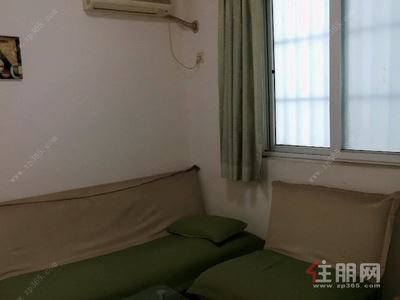 南环路-青秀区东葛路万昌溪园1房46平米1800元/月