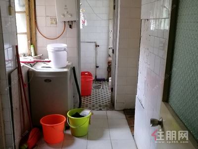 新竹路-青秀区东葛路新竹小区3房65平米2500元/月