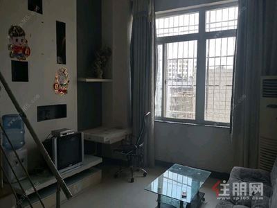 望园路，青秀区东葛路青年国际1房40平米1500元/月