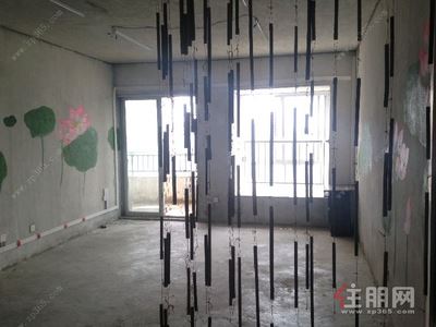 东葛路延长线，青秀区东葛路竹江景苑4房140平米4500元/月