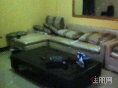  东盟商务区，青秀区东盟商务恒大苹果园3房120平米2700元/月