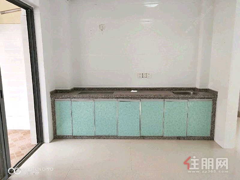 青秀区东葛路东长小区5房156平米3700元/月