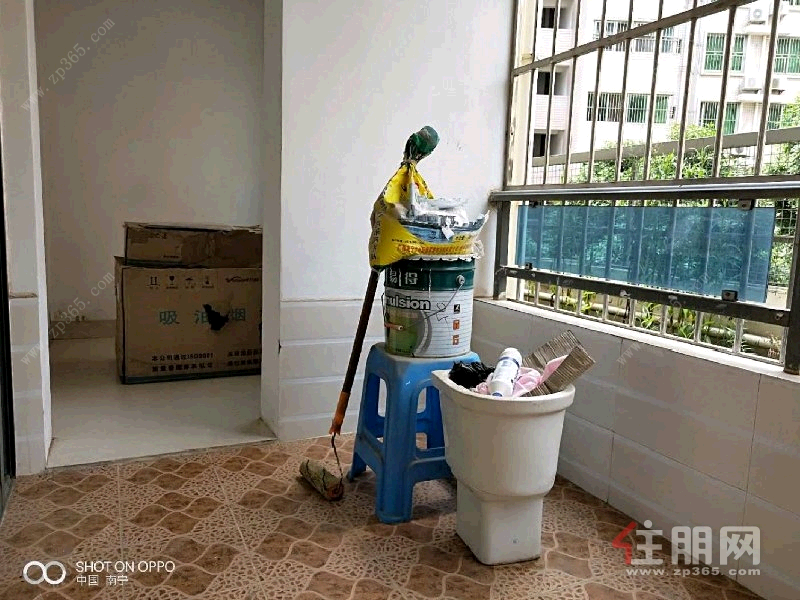 青秀区东葛路东长小区5房156平米3700元/月