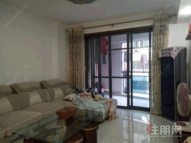 青秀区东葛路东长小区3房129平米3500元/月