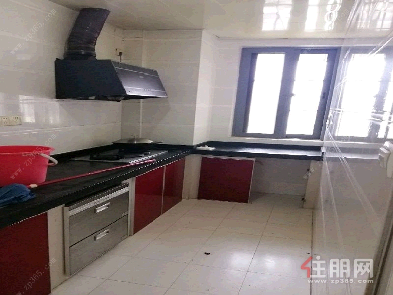 青秀区东葛路东长小区3房126平米3000元/月