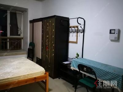 民族大道，青秀区东葛路嘉和南湖之都1房35平米1600元/月