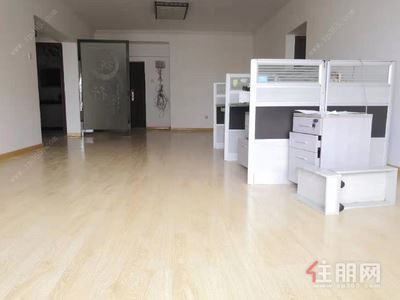长湖-青秀区东葛路绿城国际3房148平米4300元/月