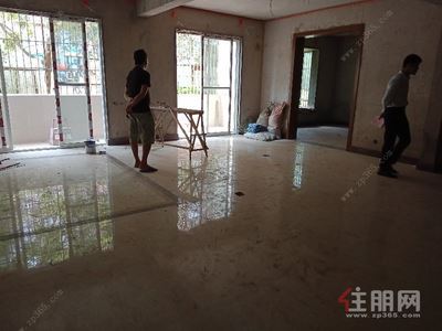 民族大道-青秀区凤岭北润华尚城街区6房240平米10500元/月