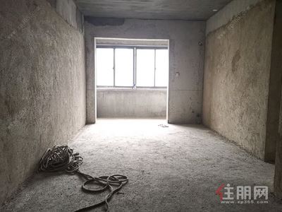  东盟商务区，青秀区东盟商务昌泰东盟园2房75平米135万