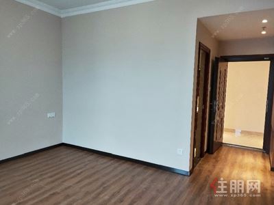 凤岭南，青秀区凤岭南常青藤1房50平米1500元/月