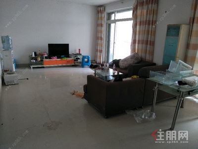 凤岭北，青秀区凤岭北香格里拉花园二期3房130平米3500元/月
