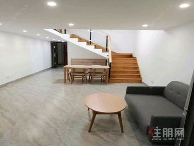长湖，青秀区凤岭北龙光·君御华府2房49平米3400元/月
