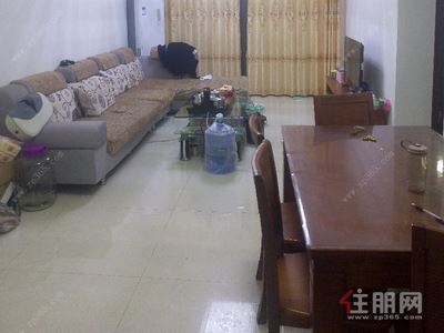 秀厢大道，兴宁区望州路保利爱琴海3房72平米76万