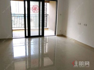 长堽路-青秀区凤岭北万科城4房125平米210万