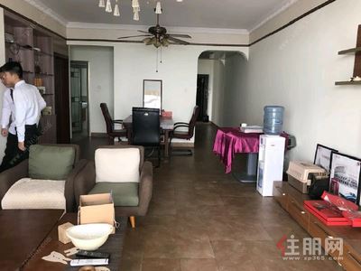 柳沙，江南区柳沙半岛半山3房125平米3500元/月