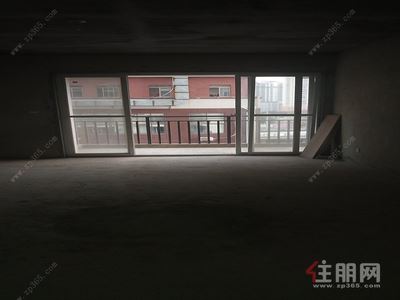 青秀区，青秀区东葛路华龙苑3房121平米2500元/月