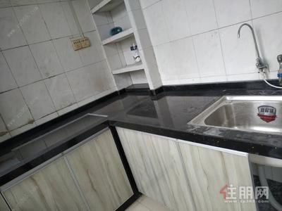 秀安路-配齐出租，拎包入住，近2号线三十三中站