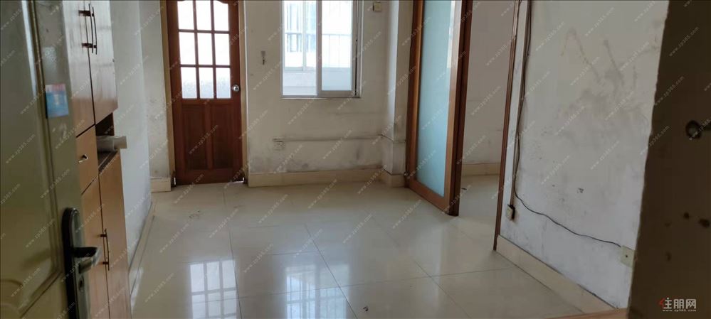 衡阳北大交叉路口迷你新景一房一厅