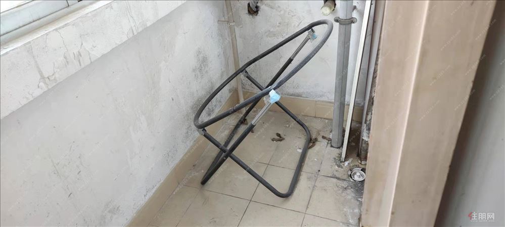 衡阳北大交叉路口迷你新景一房一厅