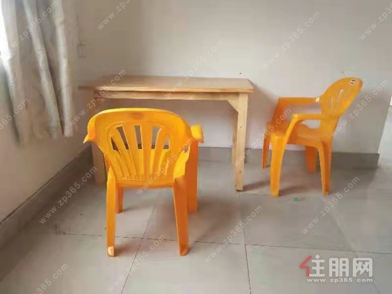 电脑城附近天地楼套房出租