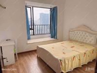 五象绿地中心 单间900拎包入住