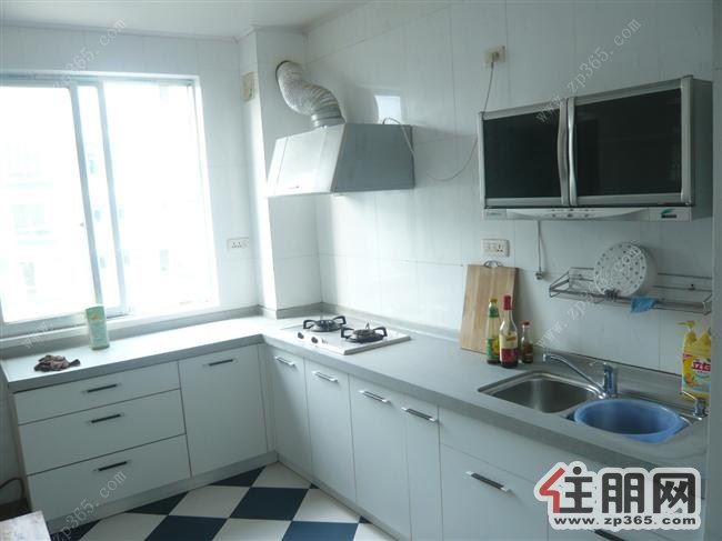 绝版珍藏经典一梯一户,家具家电俱全,独享住别墅清净的感觉!