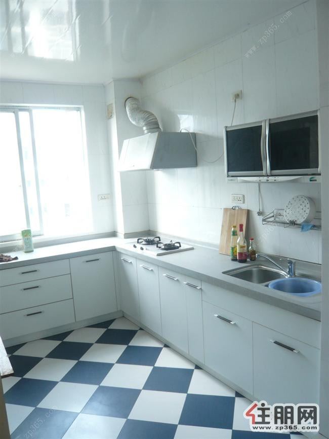 绝版珍藏经典一梯一户,家具家电俱全,独享住别墅清净的感觉!