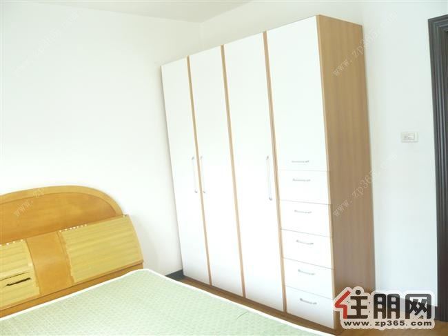 绝版珍藏经典一梯一户,家具家电俱全,独享住别墅清净的感觉!