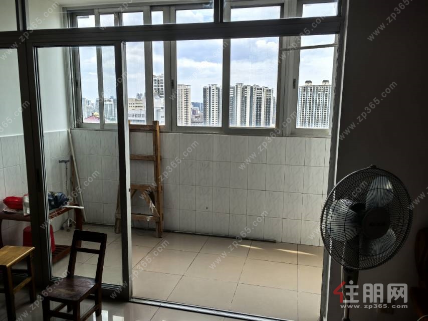 南宁市兴宁区民主路邮电大院