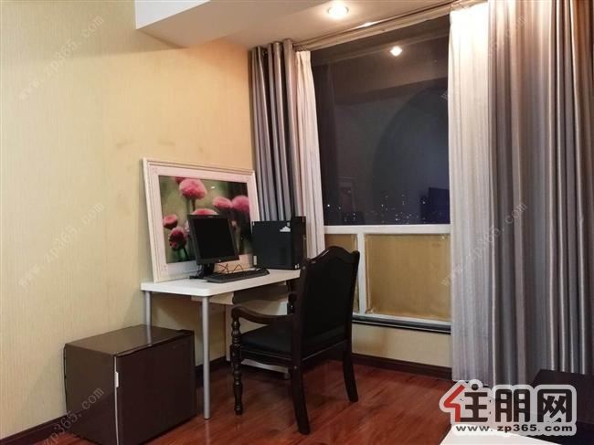 高新南亚名邸原业主自住干净整洁从未出租豪华装修1房家电家具齐全拎包入