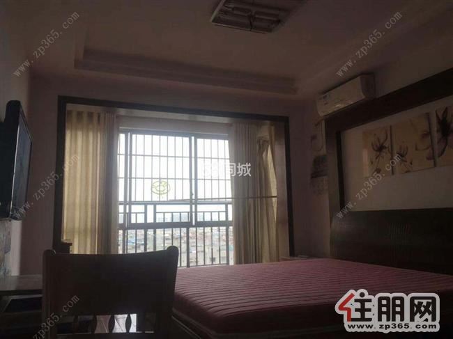 柳南万达龙城华府***修3房2厅家具家电齐全拎包入住