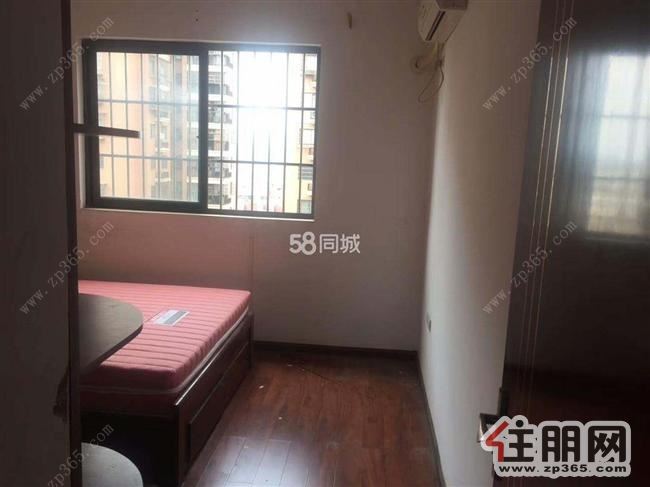 柳南万达龙城华府***修3房2厅家具家电齐全拎包入住