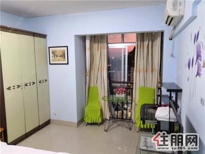 衡阳路-地铁口世贸西城G座大单间出租