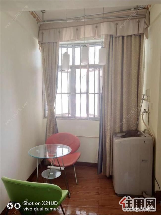 城市杰座一房一厅拎包入住琅西菜市旁近南湖公园