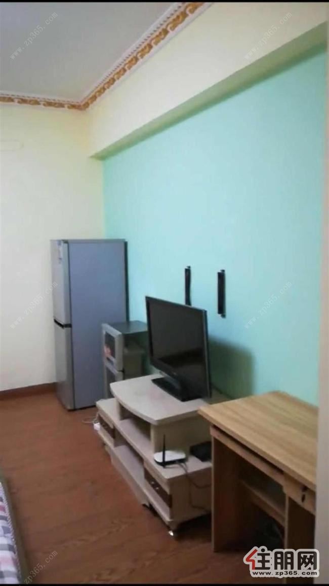 城市杰座一房一厅拎包入住琅西菜市旁近南湖公园