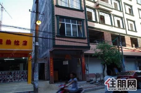 防城区，防城区长山街75号新楼铺出面租，一二楼均可出租
