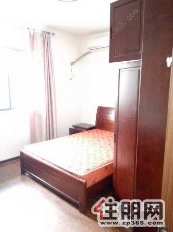 阳光100精装三房两厅