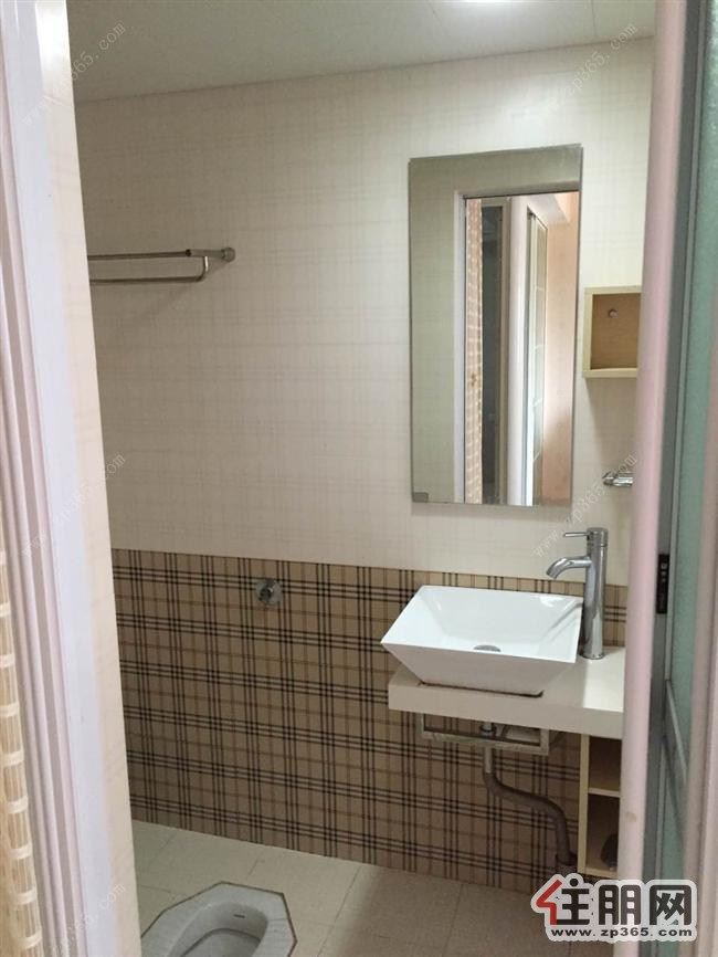 阳光100豪装一室靓房