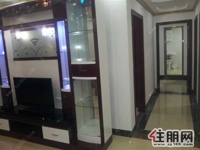 全新装修120多平三房两厅两卫三电梯精装马草江对面富丽华庭尚未入住过,您来了就直