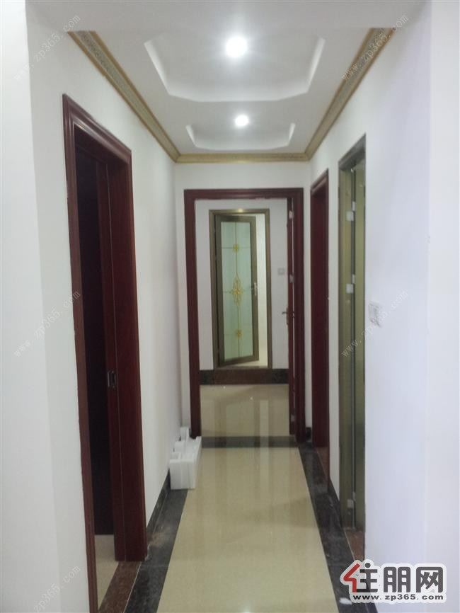 全新装修120多平三房两厅两卫三电梯精装马草江对面富丽华庭尚未入住过,您来了就直