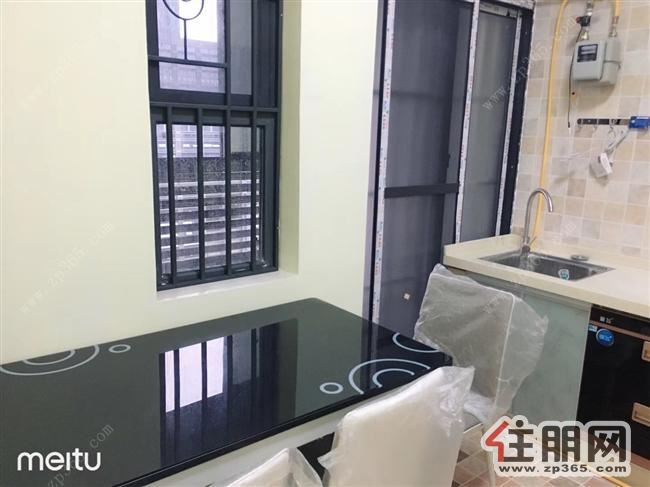 五象总部基地站,3号线,云星公寓精美一房一厅有钥匙看房拎包入