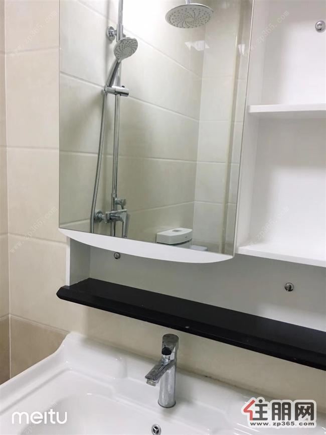 五象总部基地站,3号线,云星公寓精美一房一厅有钥匙看房拎包入