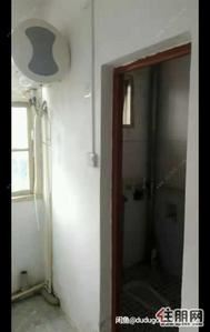 中华路,中华路6号单位小区三房一厅出租