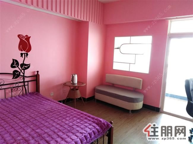 南宁火车站傍华天国际