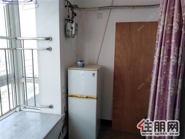 南宁火车站傍华天国际