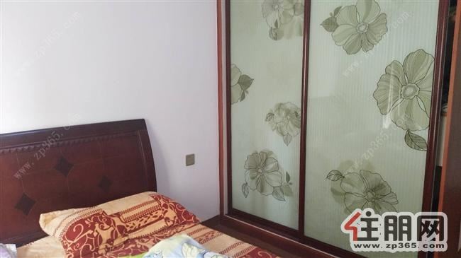 广汇正规一房一厅,配套齐全,有钥匙,看房方便。