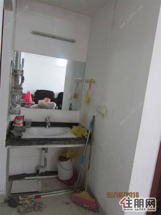 南城百货楼二房二厅