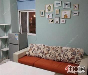 金湖广场-汇春广场旁边的希尔顿阳光1800一房这种装修哪里找又是地铁