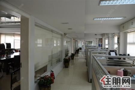 亭洪路-亭洪路南南铝业厂区对面四百多平米办公用房出租